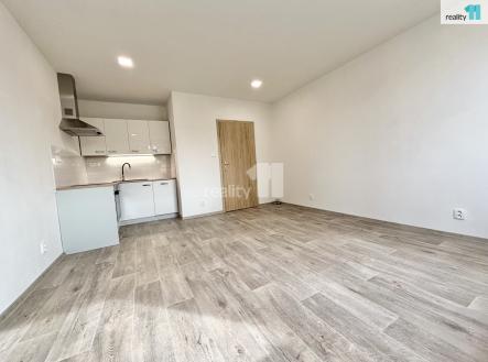 Pronájem bytu, 2+kk, 41 m²