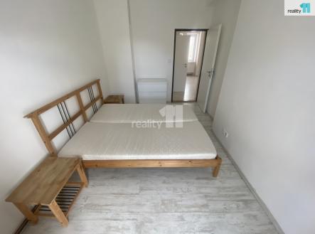 Pronájem bytu, 1+1, 35 m²