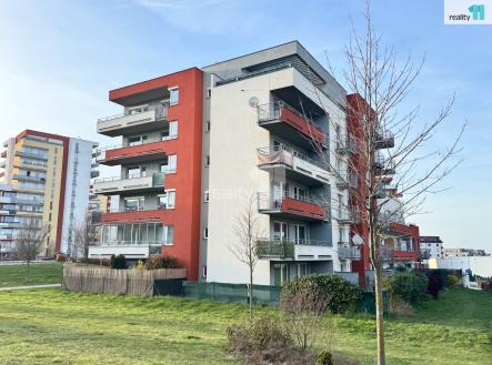 Pronájem bytu, 2+kk, 60 m²