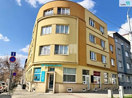 Prodej nájemního domu, 1 343 m²