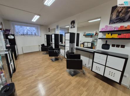 Pronájem obchodní prostor, 65 m²