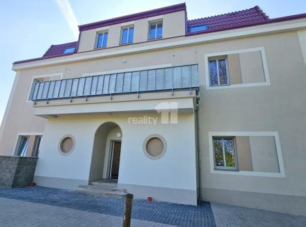 Pronájem bytu, 1+kk, 34 m²