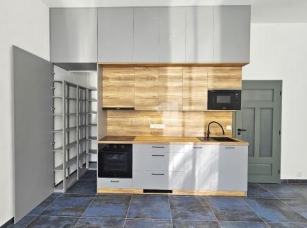 Pronájem bytu, 1+kk, 34 m²