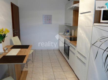 Pronájem bytu, 1+1, 50 m²