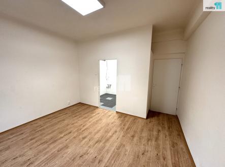 Pronájem kanceláře, 45 m²