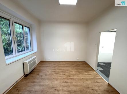Pronájem kanceláře, 45 m²