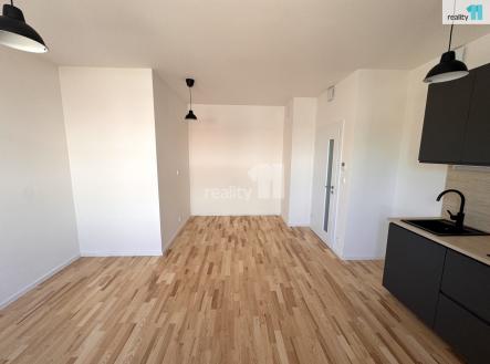 Pronájem bytu, 1+kk, 34 m²