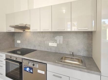 Pronájem bytu, 1+kk, 36 m²