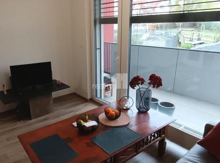Pronájem bytu, 2+kk, 62 m²