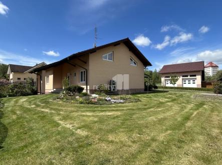 Pronájem domu/vily, 279 m²