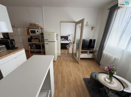 Pronájem bytu, 1+1, 35 m²