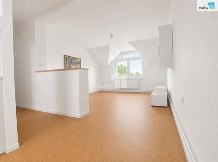 Pronájem bytu, 2+kk, 60 m²