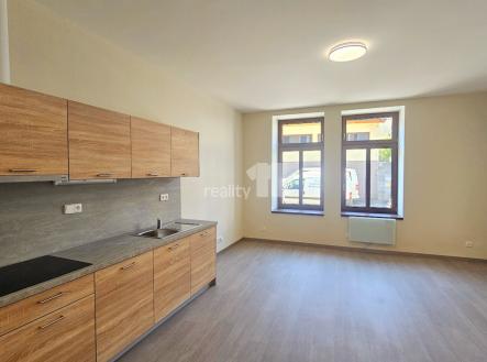Pronájem bytu, 2+kk, 46 m²