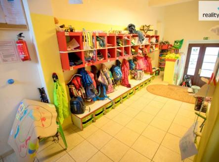 Pronájem komerčního objektu, jiný, 186 m²