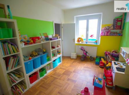 Pronájem komerčního objektu, jiný, 186 m²