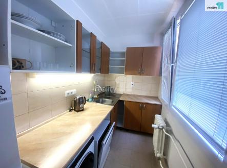 Pronájem bytu, 1+kk, 30 m²