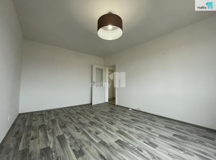 Pronájem bytu, 1+1, 37 m²