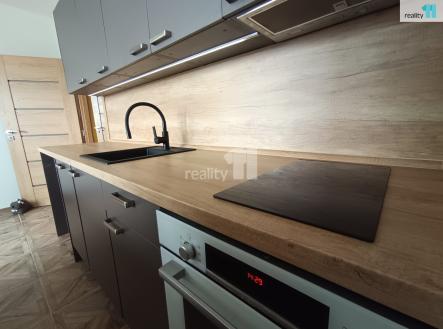 Pronájem bytu, 2+kk, 40 m²