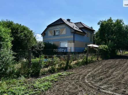 Prodej domu/vily, 2 572 m²