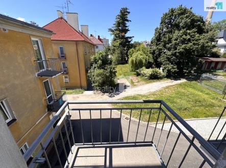 Pronájem bytu, 2+1, 70 m²