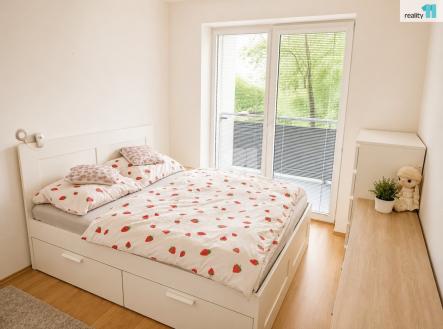 Pronájem bytu, 2+kk, 52 m²