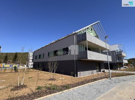 Pronájem bytu, 1+kk, 35 m²
