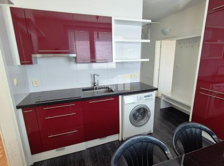 Pronájem bytu, 2+1, 45 m²