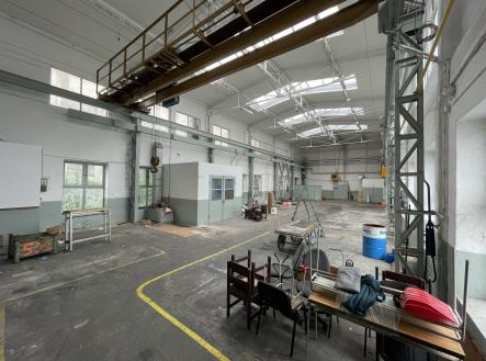 Pronájem výrobní prostor, 461 m²