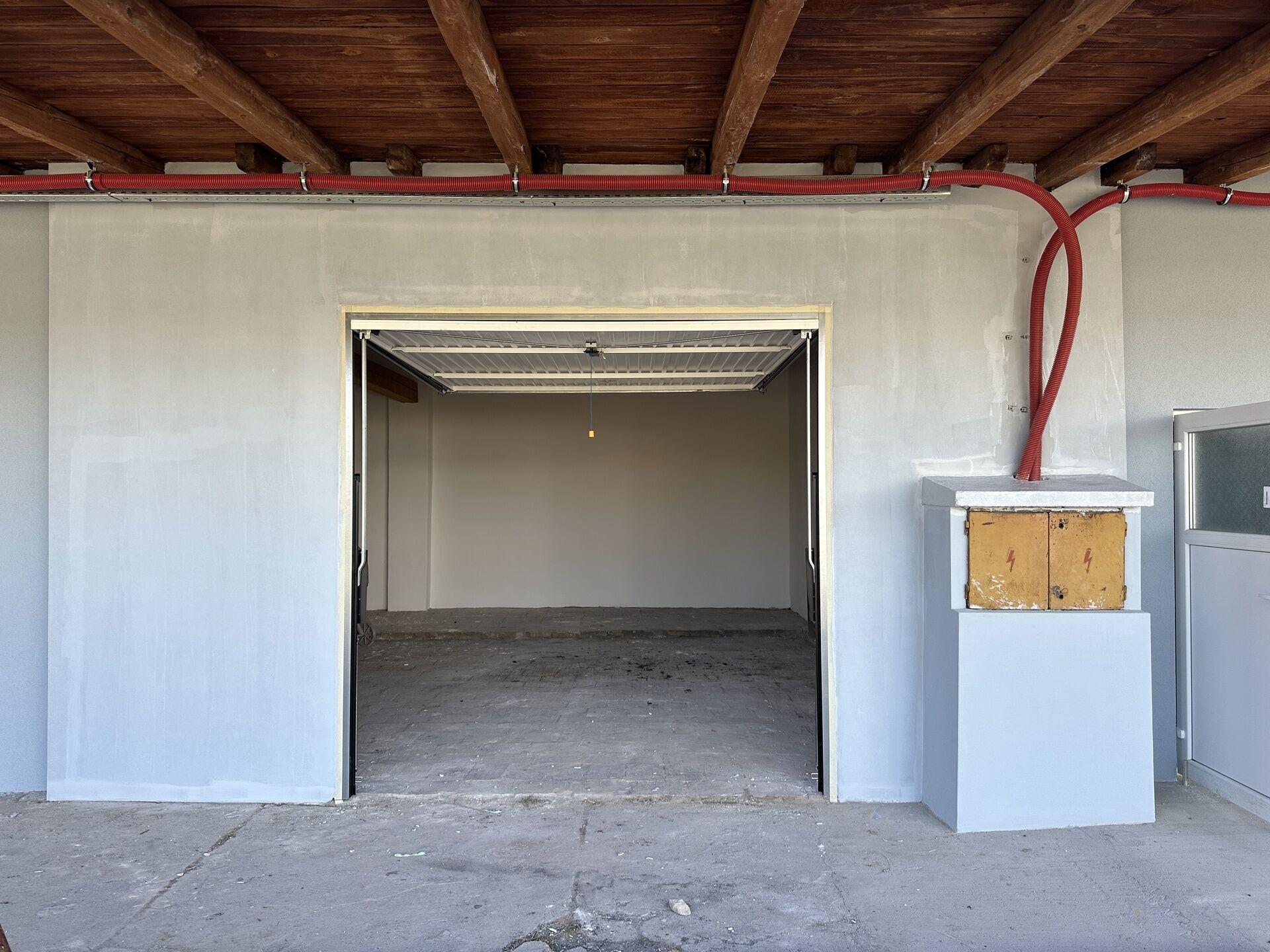 Skladové prostory v Čelákovicích