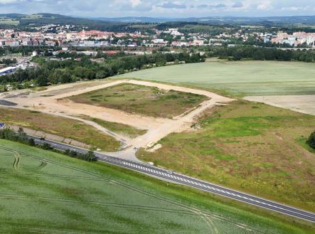 Prodej - pozemek pro komerční výstavbu, 5 179 m²