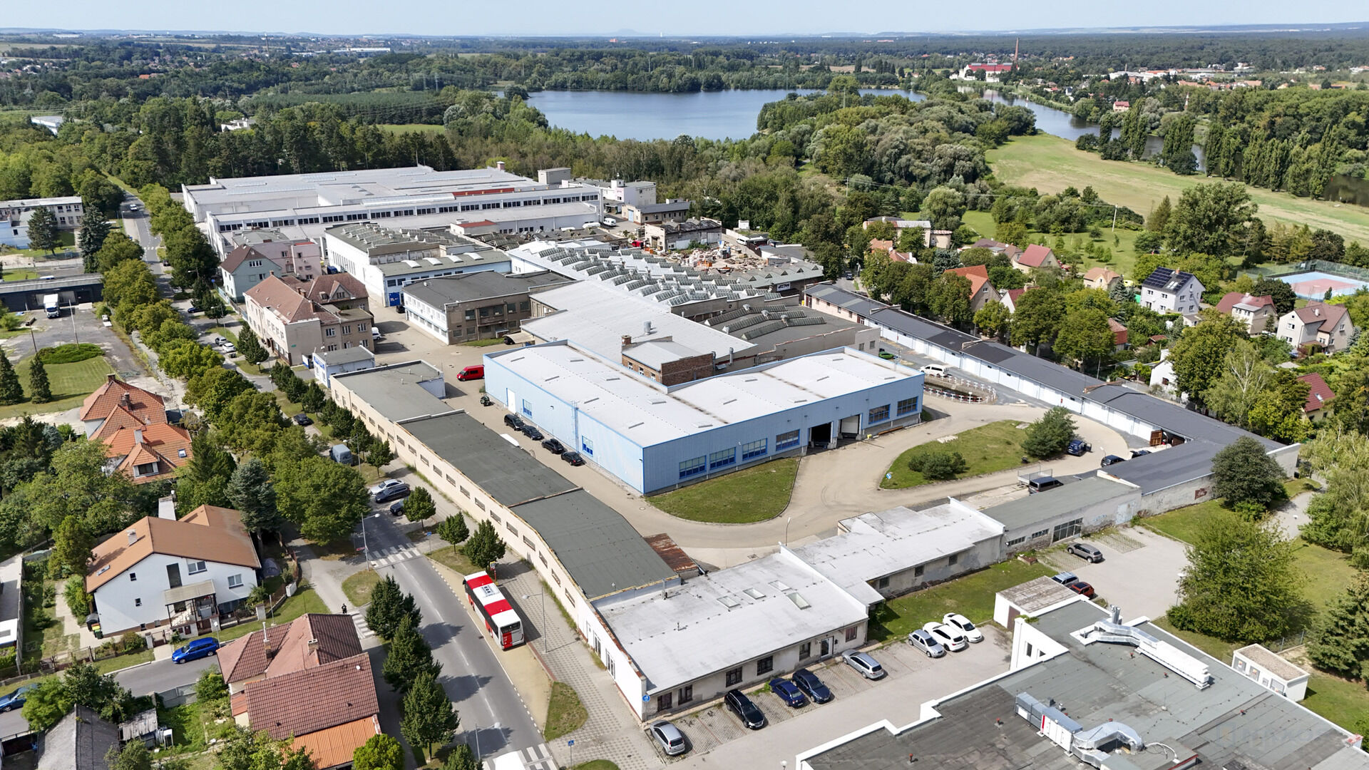 Výrobní/skladové prostory v Čelákovicích