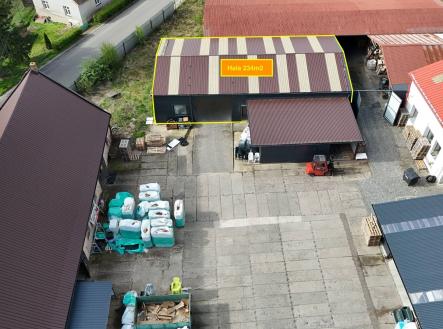 Pronájem - skladovací prostor, 234 m²
