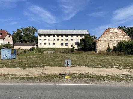 Prodej pozemku pro komerční výstavbu, 2 038 m²