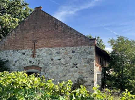 Prodej pozemku pro komerční výstavbu, 7 921 m²