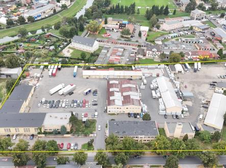 Prodej komerčního objektu, sklad, 33 500 m² obrázek