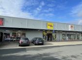 Prodej komerčního objektu, obchodní centrum, 3 061 m²