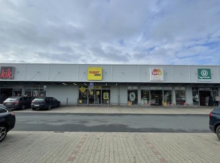 Prodej komerčního objektu, obchodní centrum, 3 061 m²