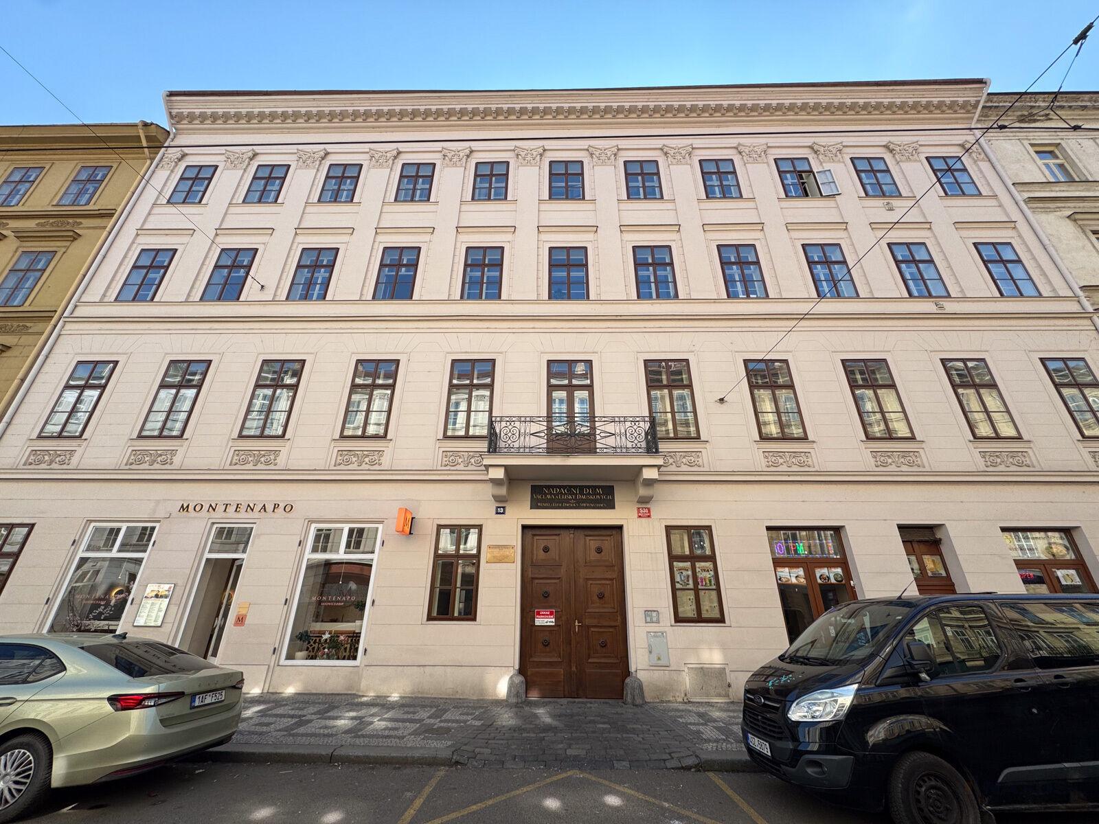 Aukce na pronájem městského bytu Prahy 5