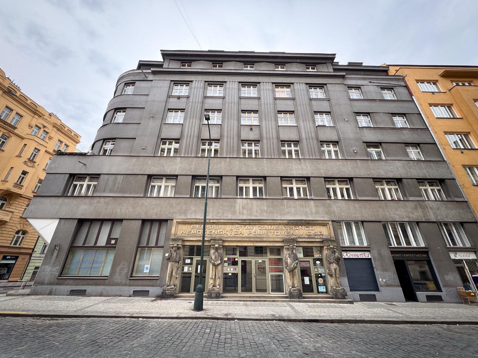 Městský byt 2+1 na Praze 2