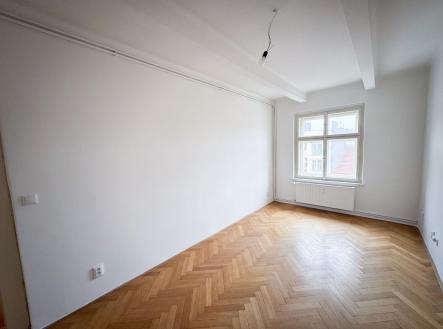 Pronájem bytu, 2+1, 70 m²