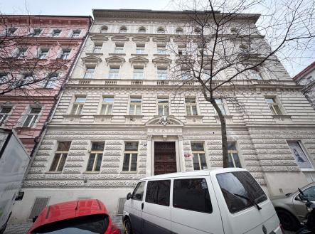 Pronájem bytu, 2+1, 80 m² obrázek