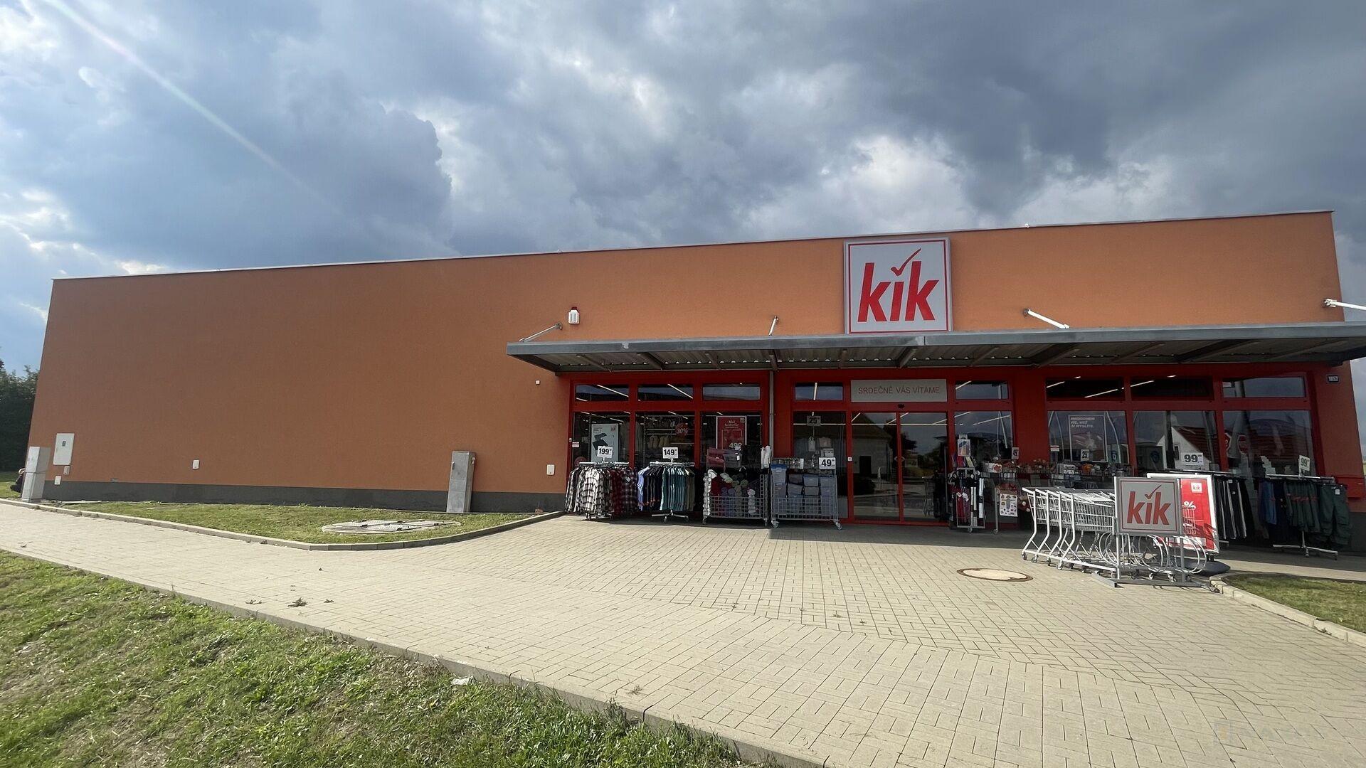 Obchodní dům Podbořany, Žatecká čp. 1052