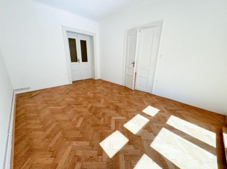 Pronájem bytu, 2+1, 89 m²