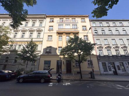 Pronájem bytu, 2+1, 73 m²