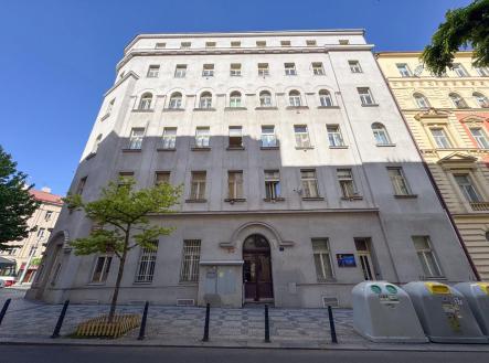 Pronájem bytu, 2+1, 73 m² obrázek