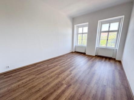 Pronájem bytu, 3+1, 105 m²