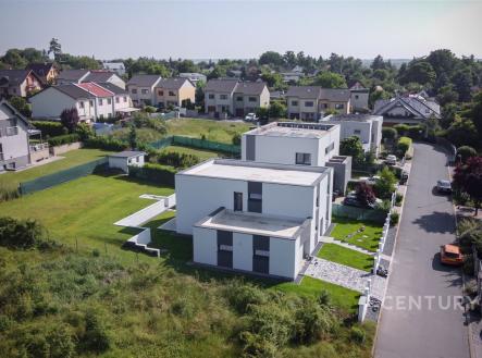 Prodej domu/vily, 243 m² obrázek