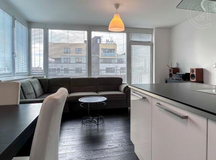 Pronájem bytu, 3+kk, 72 m²