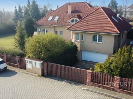 Prodej domu/vily, 725 m² obrázek