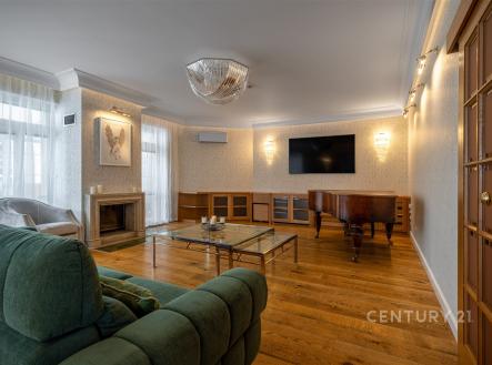 Prodej domu/vily, 725 m²